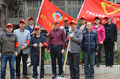 民建安宁市基层委与安宁市政协机关支部联合开展创城志愿者活动1