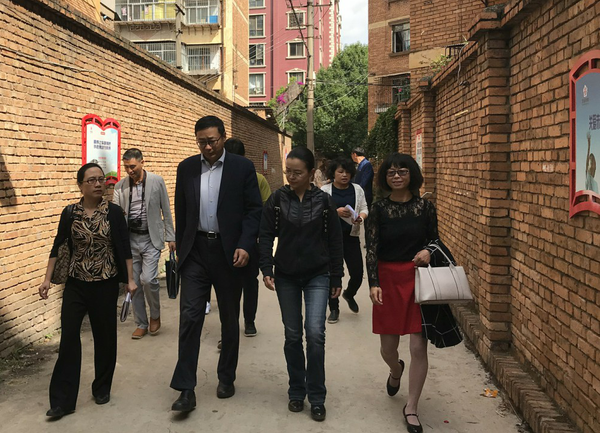 省市侨联领导调研走访官渡区困难侨胞侨属