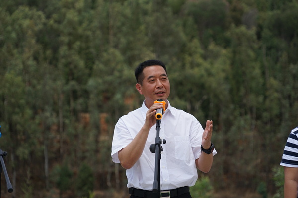 高中建主委代表民建昆明市委讲话