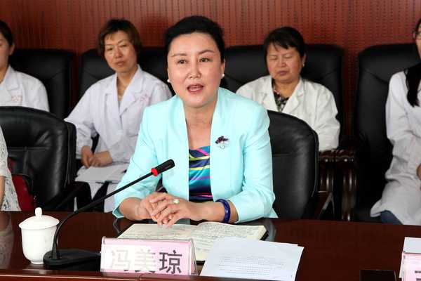 △昆明市台办主任、市台联会长冯美琼致辞