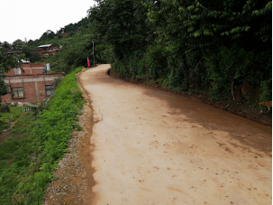 整治后的道路整洁一新