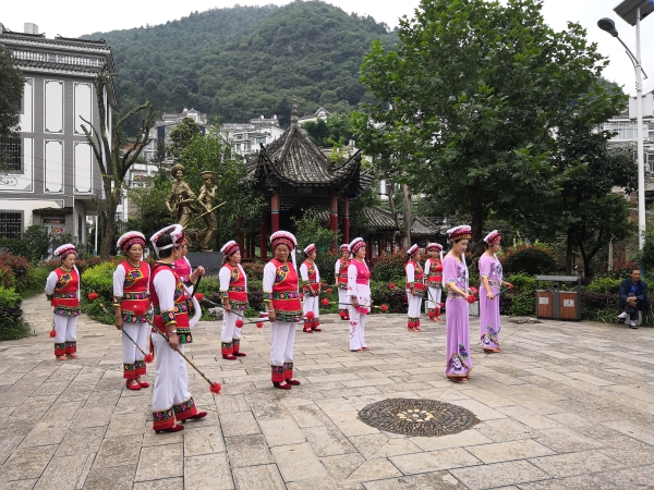 五华区陡坡民族团结示范社区活动