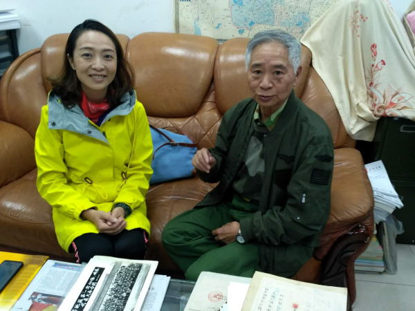 祖国69华诞 他们为四川“南侨机工”后人了却夙愿