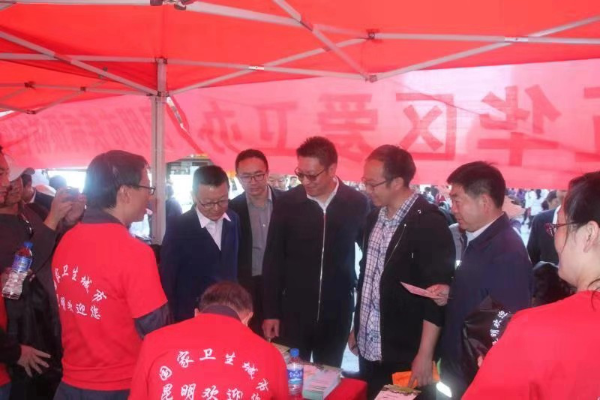 紧扣活动促凝聚  使支部成为组织活力的基层堡垒