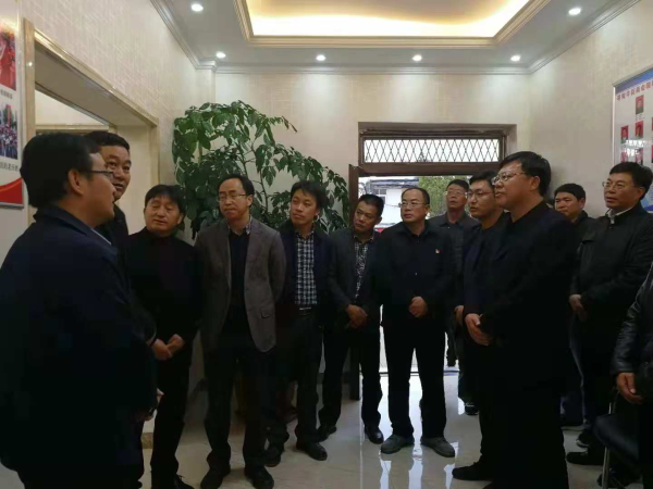 调研途中