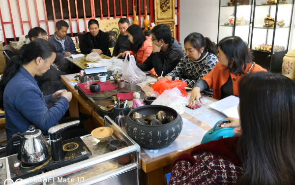民进官渡区基层委第二届委员会召开第六次主副委（扩大）会议