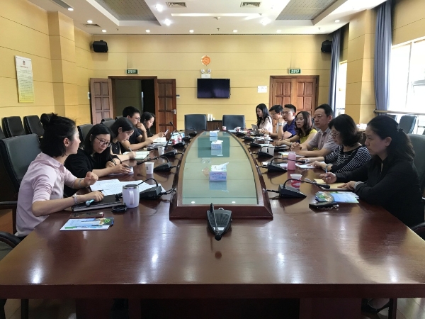 6.调研组就调研发现的问题与政府相关职能部门座谈
