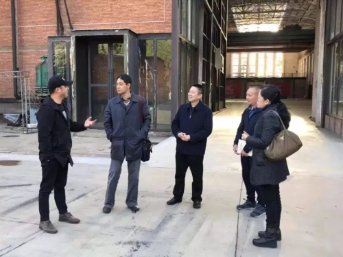 云南省委统战部有关处室到盘龙区871文创园调研