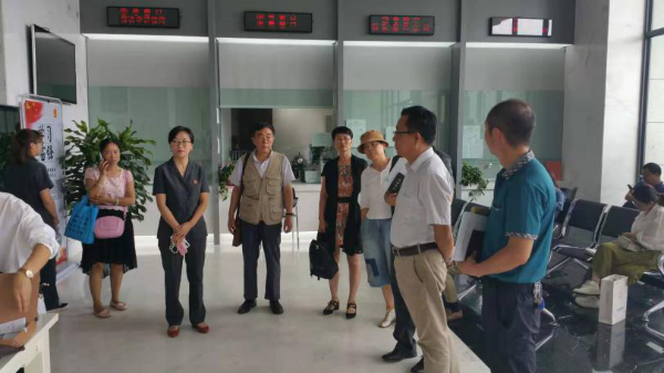 盟员律师李荣仙参加五华区人民法院矛盾纠纷多元化解机制建设工作调研