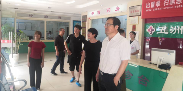 昆明市委统战部副部长、市工商联党组书记冉德涛到东川区调研