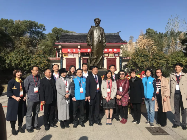 昆明闻一多支部与会人员