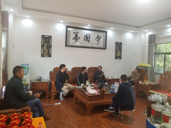 市工商联副主席訾贵金到东川指导民营企业评议职能部门工作