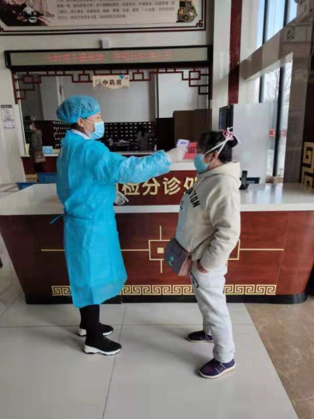 白衣天使杨丽辉的防疫故事