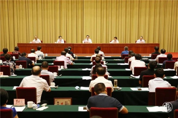 云南省网络人士统战工作会议召开