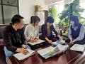 20220802尹朝晖带队开展党风廉政工作督查考核-实地检查财务账簿
