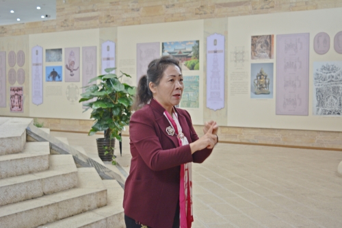 2.李霞讲话