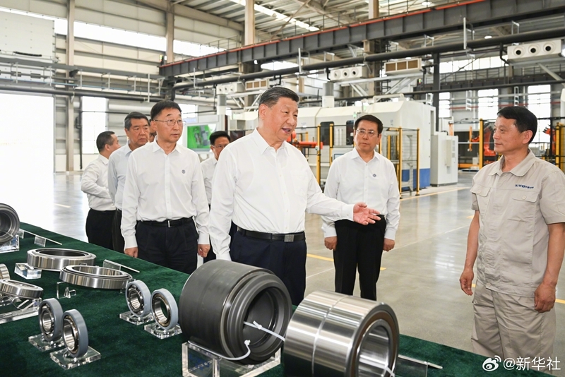 习近平在河南洛阳市考察调研1