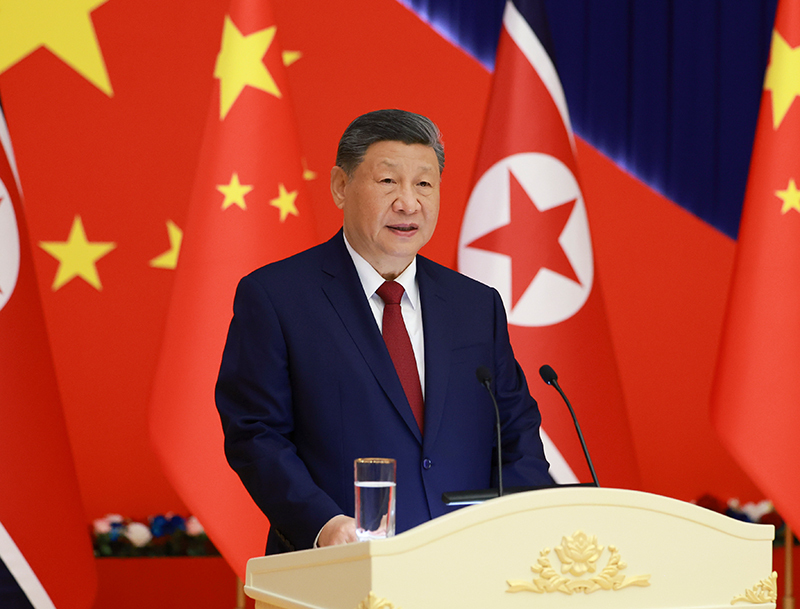当地时间6月8日晚，中共中央总书记、国家主席习近平和夫人彭丽媛在平壤木兰馆出席朝鲜劳动党总书记、国务委员长金正恩举行的欢迎宴会。这是习近平发表致辞。