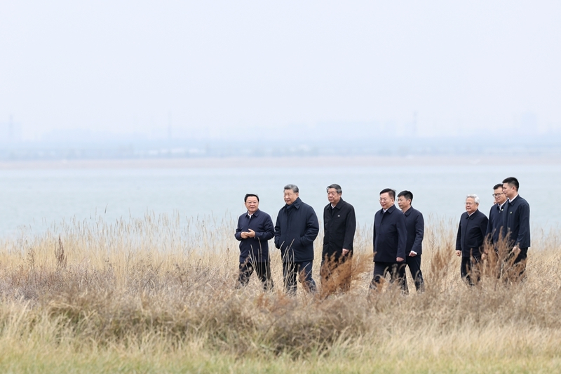 习近平在内蒙古乌兰察布考察4
