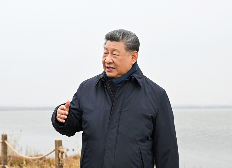 习近平在内蒙古乌兰察布考察9